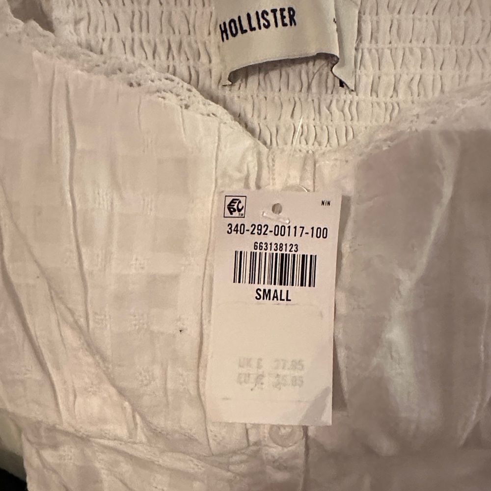 Hollister White Textured Sleeveless Top - Picture 3 of 7